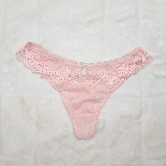 Set of 3 Lace Thong Underwear Size M - Picture 8 of 17